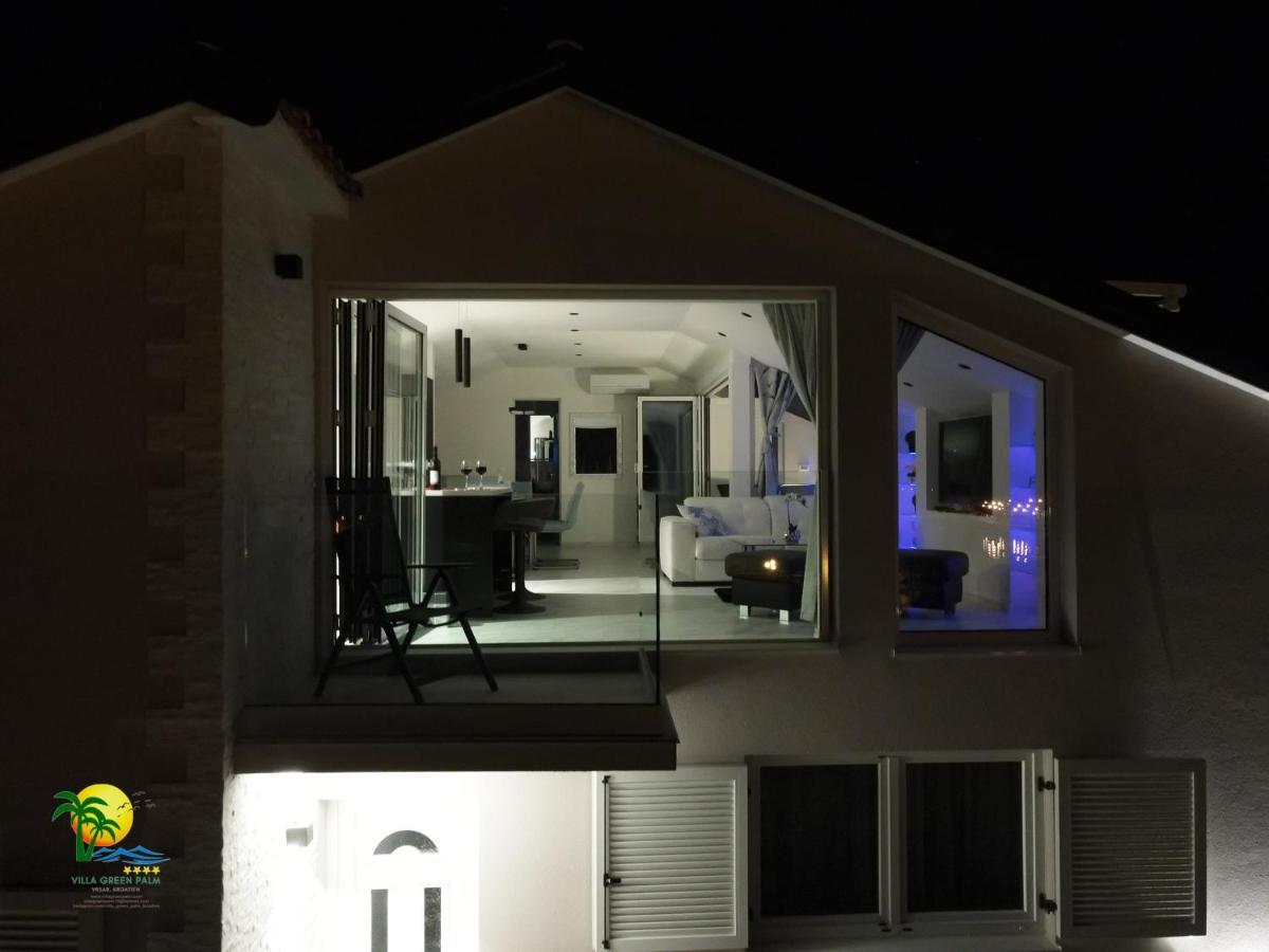 Villa Green Palm Vrsar Bagian luar foto